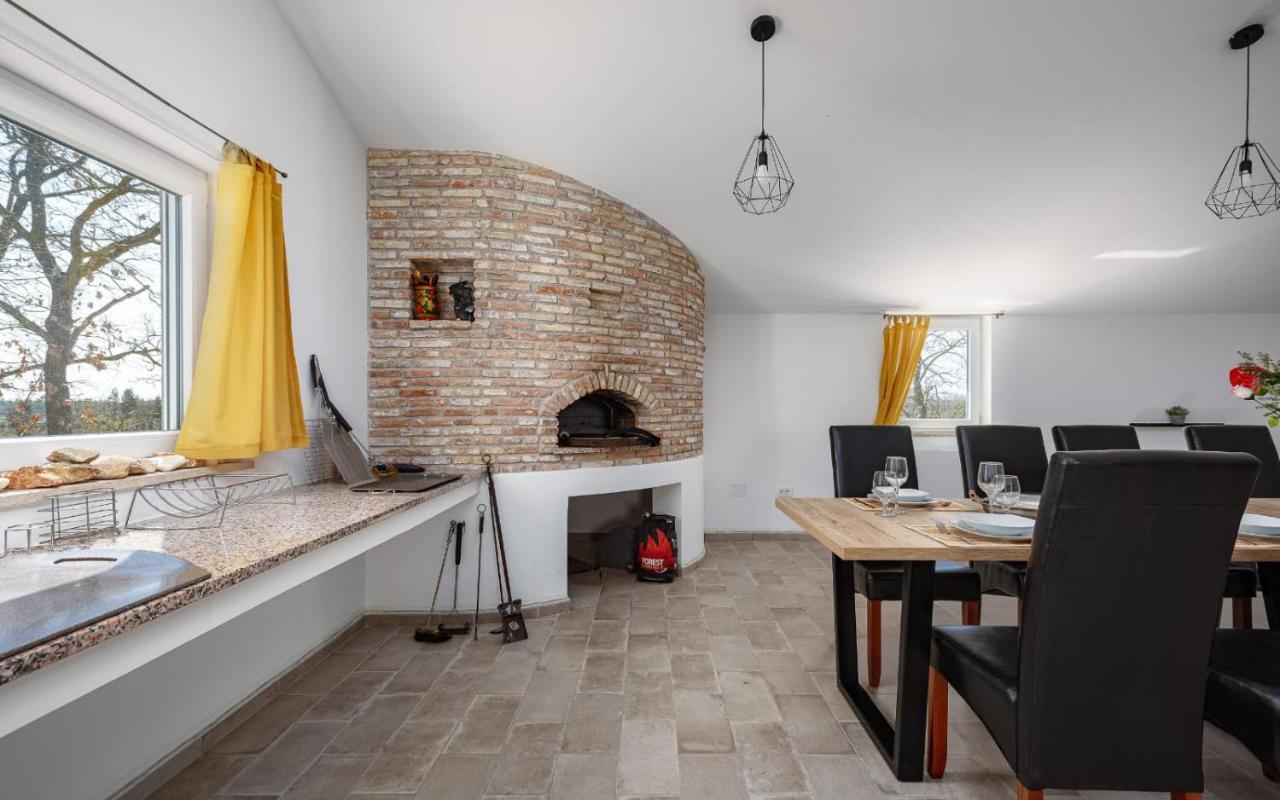 Apartments Valeria Divsici Exterior photo