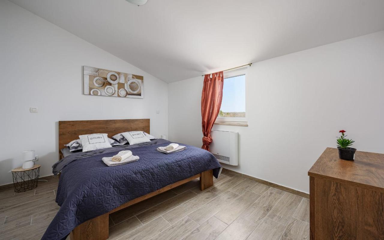 Apartments Valeria Divsici Exterior photo